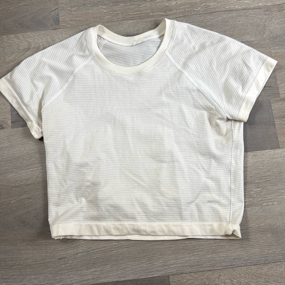 Size 6 cropped swiftly tech white